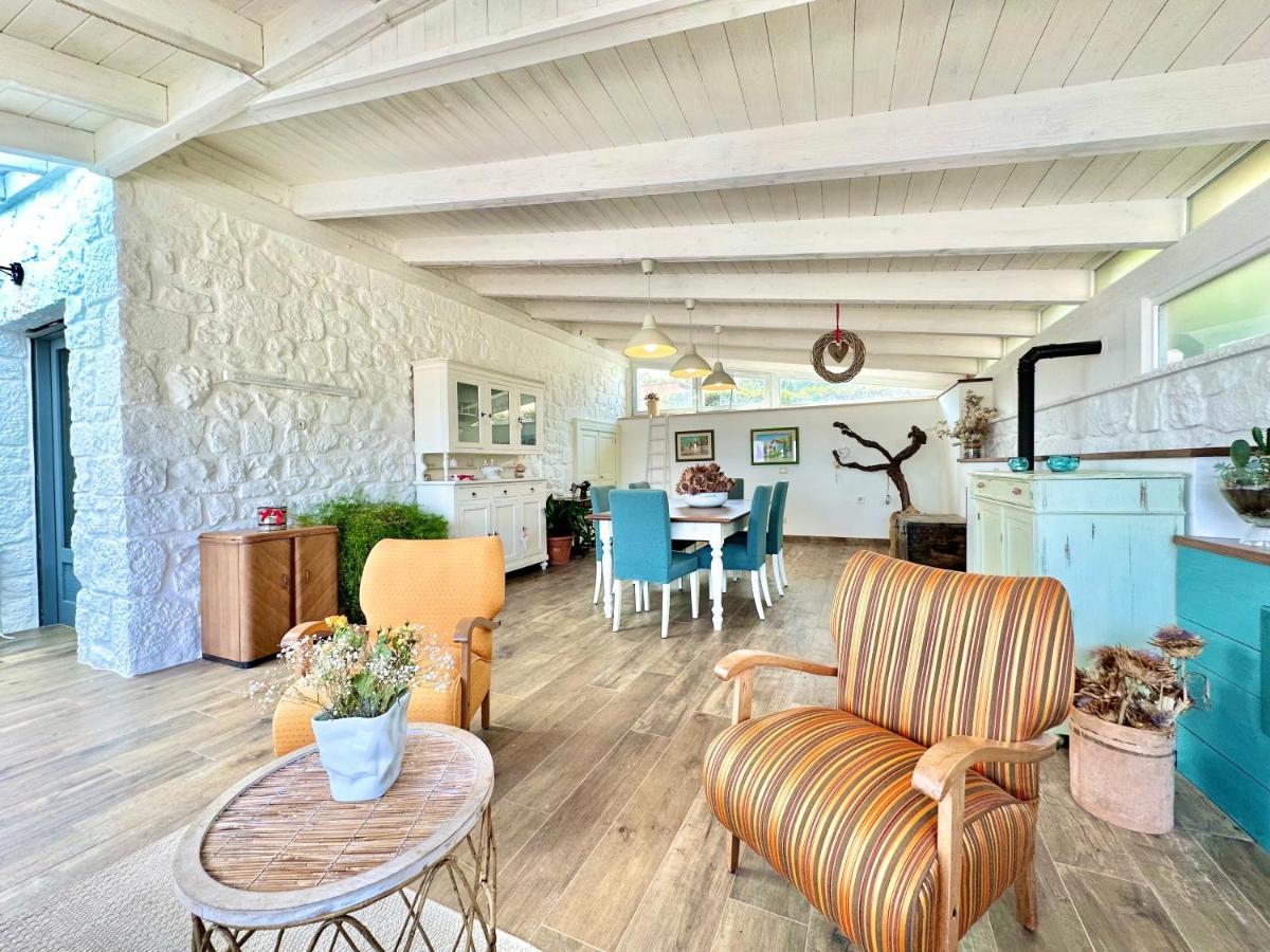 Trullo Il Carrubo Villa Alberobello Eksteriør billede